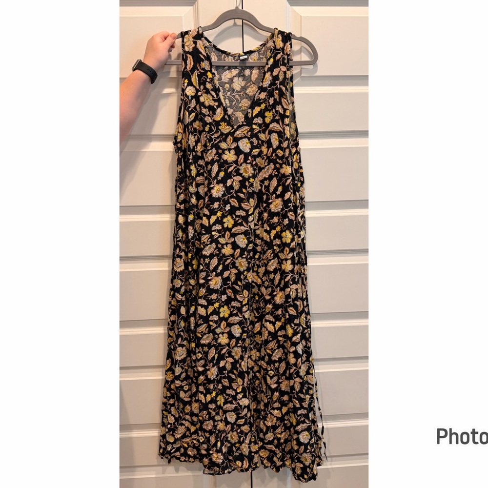 Old Navy Black and Yellow Floral Maxi Skirt
